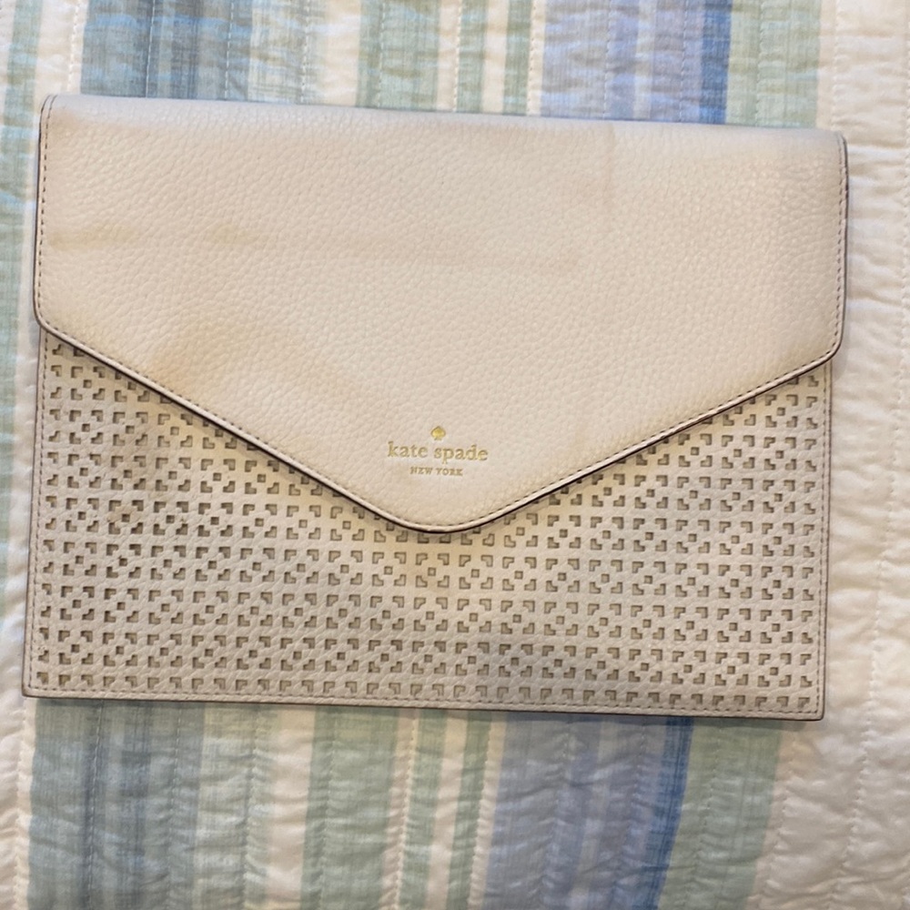 White clutch 10x 7